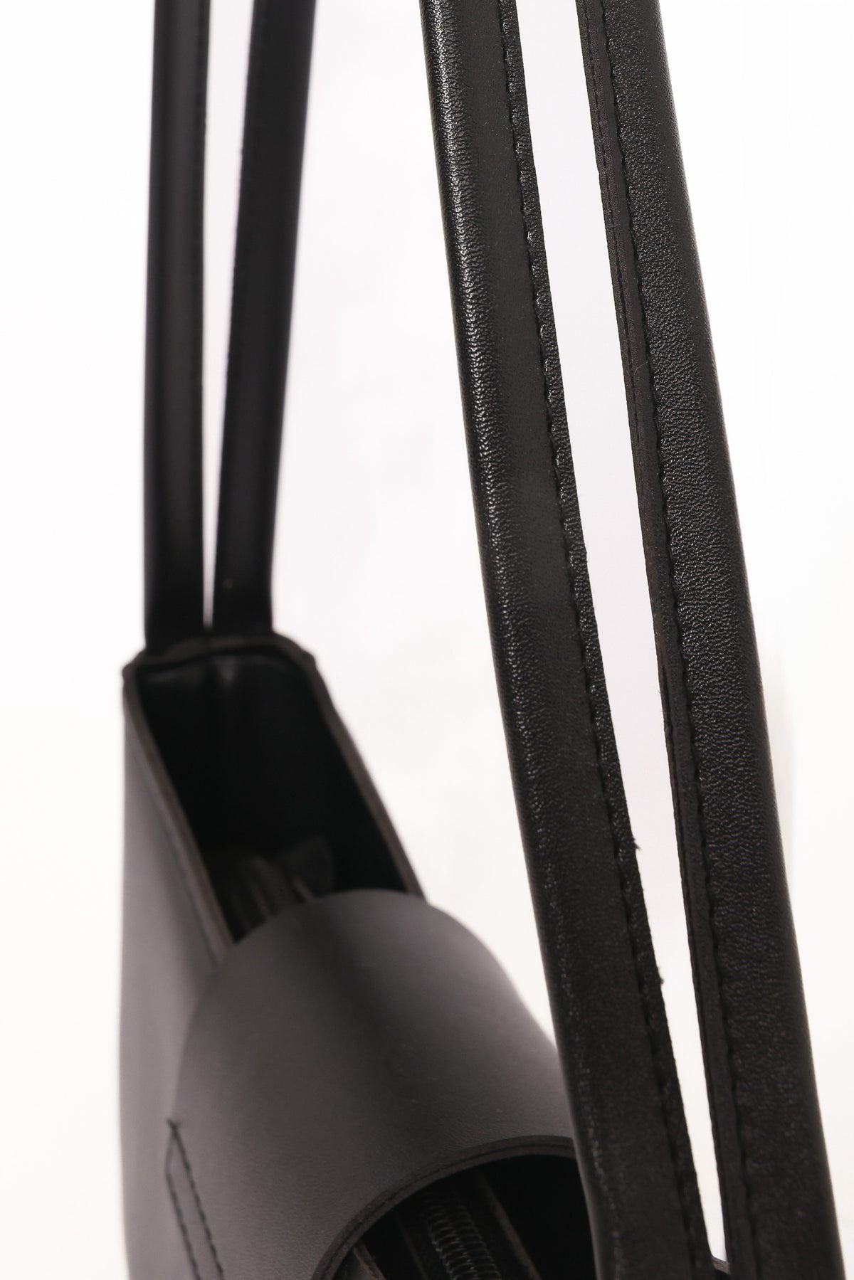 Darina Handbag - Black