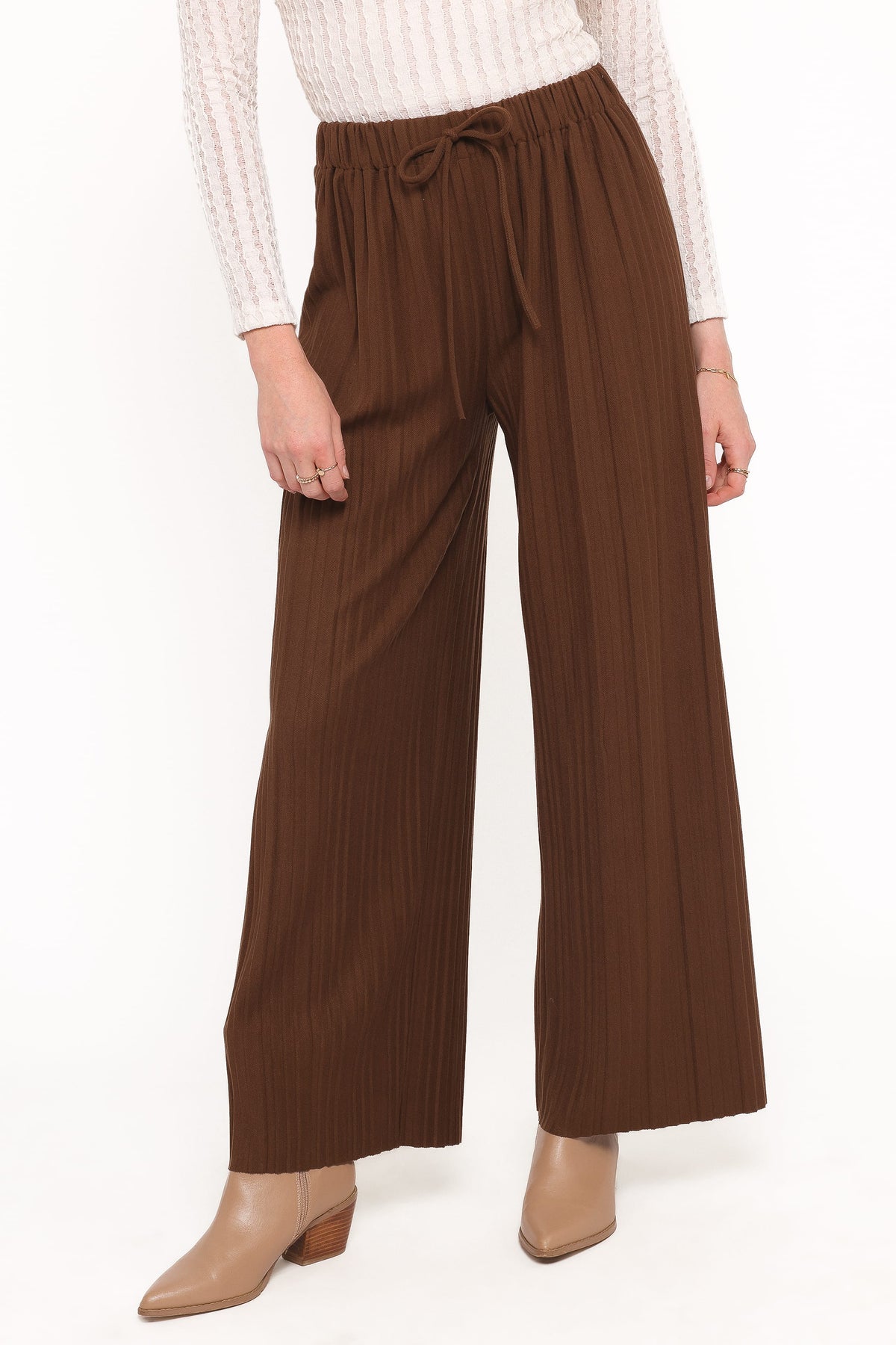 Davis Pleated Knit Pant - Brown