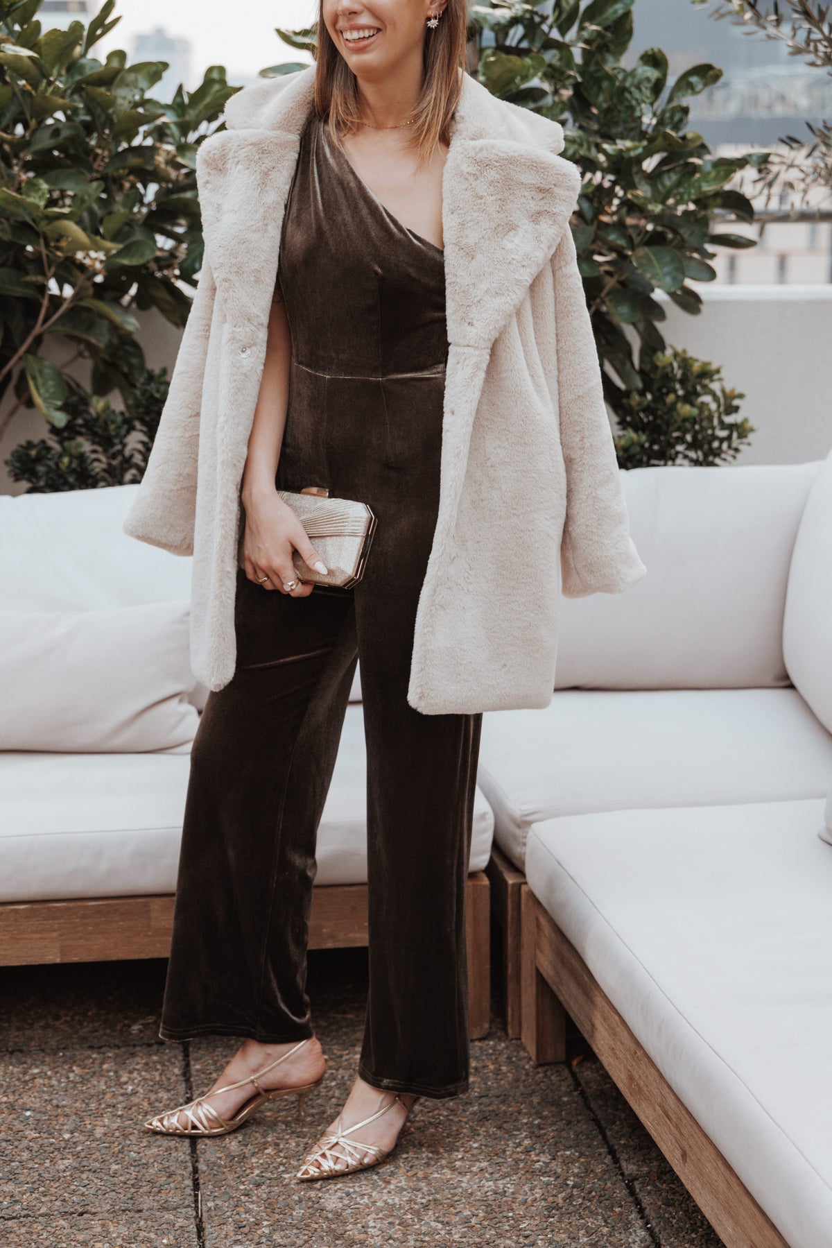 Xita Velvet One Shoulder Jumpsuit - Olive