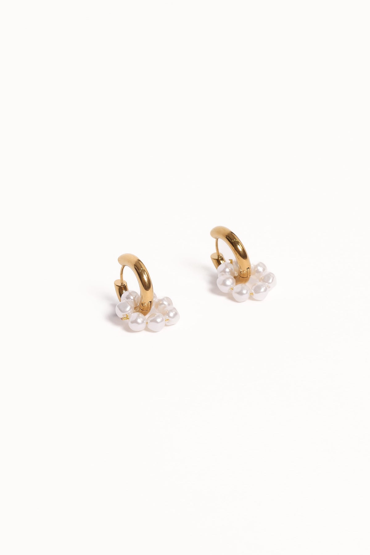 Cheri Earrings - Gold/Pearl