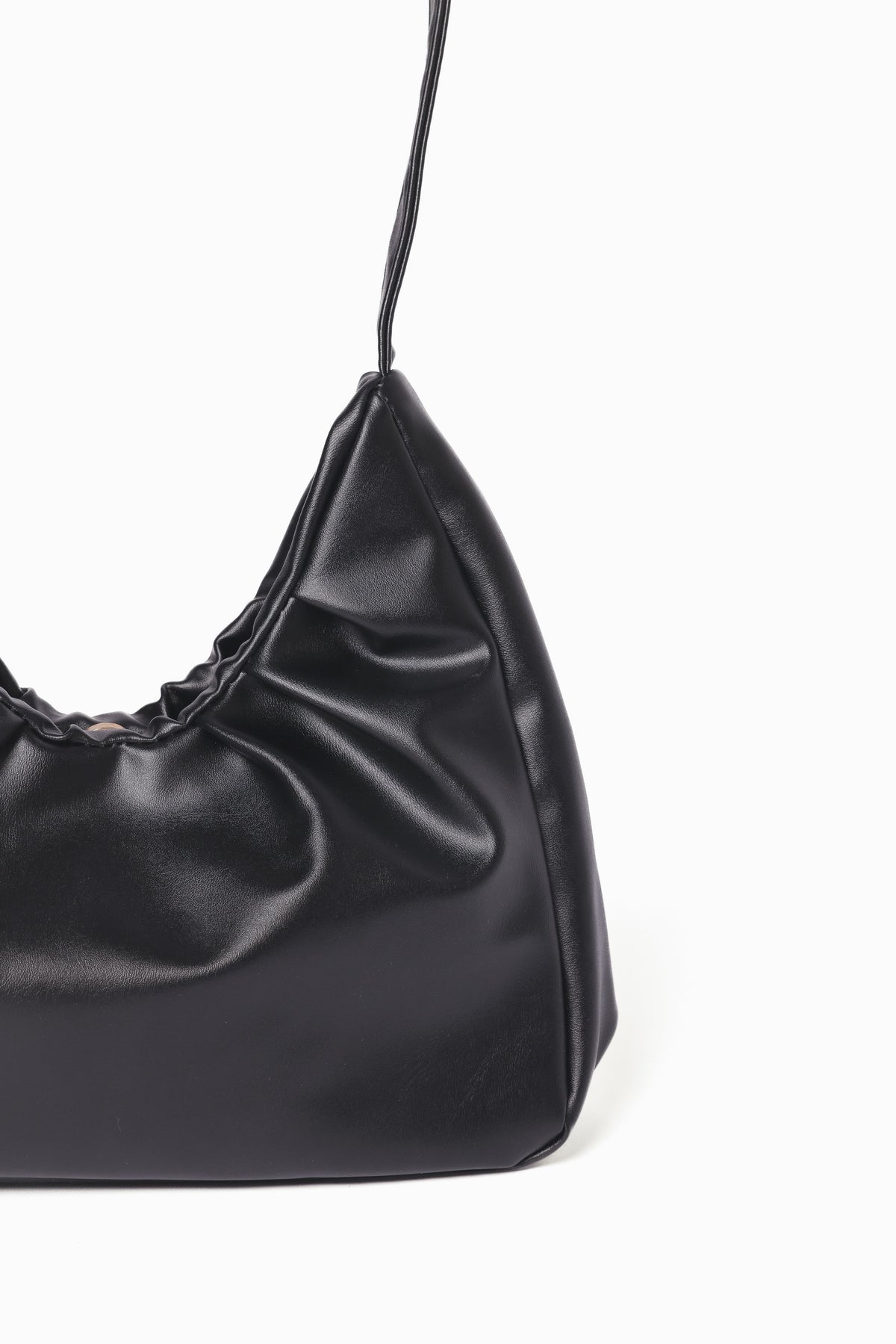 Samara Handbag - Black