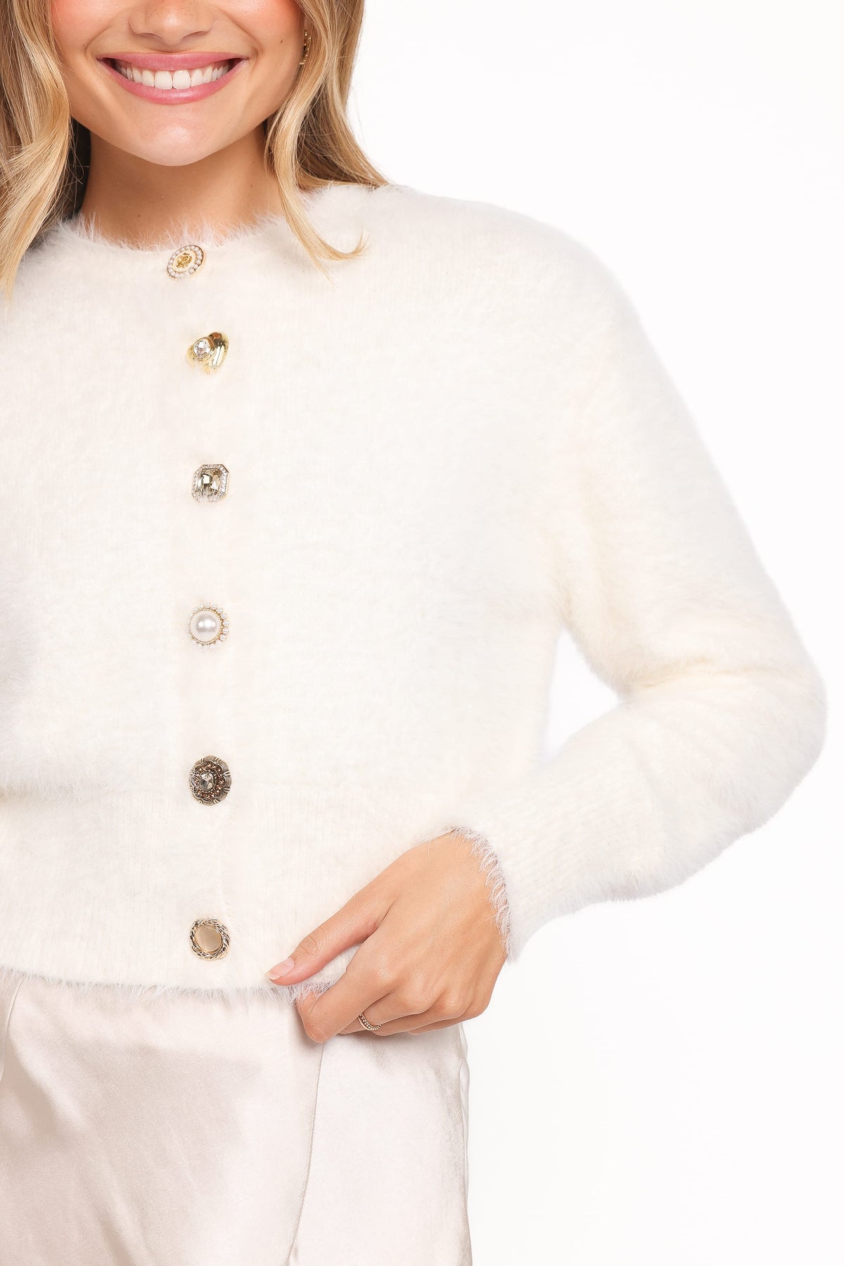 Jintie Vintage Button Cardigan - Cream